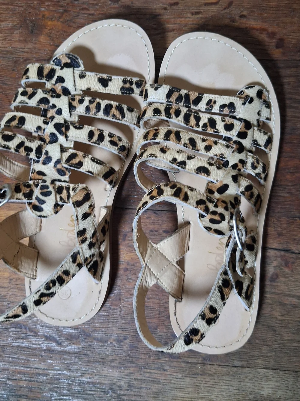 Mini Boden Girl's Leopard Print Fur Adjustable Straps Sandals; Size US 3.5